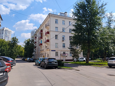 Анонс стрит-ритейл помещения Нежилое помещение, 713,3 м², (м. Тушинская)



 фото 1
